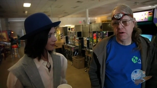 双性恋青少年在群交中寻找伴侣