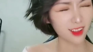 [短视频区] 点个赞嘛爸爸～