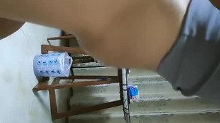 女仆狂吃大黑屌，蓬门今始为精开